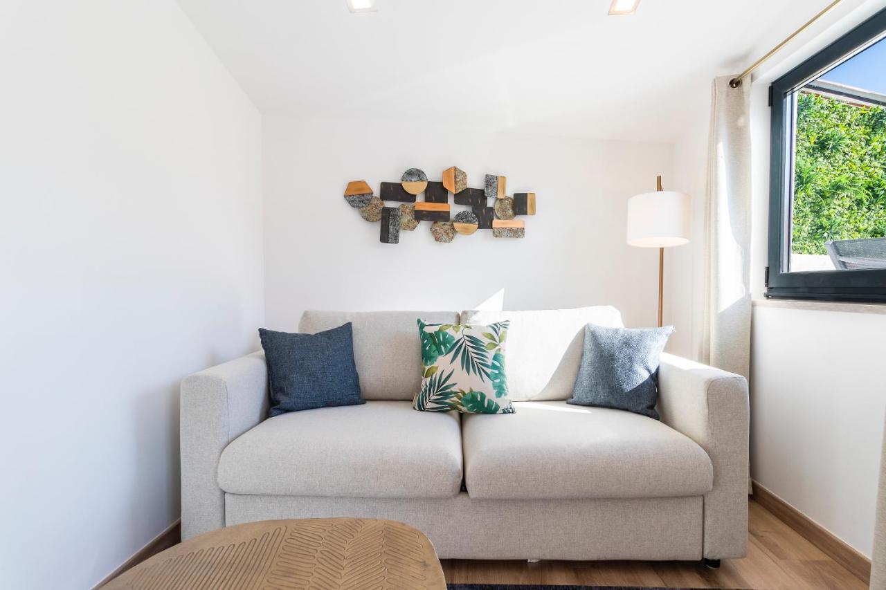 Apartament Perfect 1 Bed In Chiado With Terrace And Aircon Lizbona Zewnętrze zdjęcie